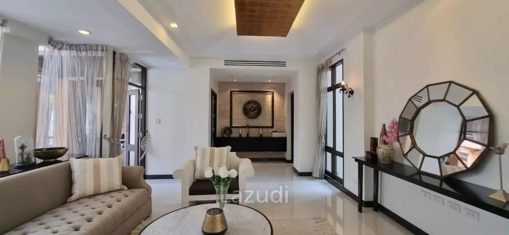 5 Bed 810 SQ.M East Pattaya Style Bali House