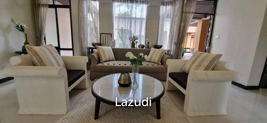 5 Bed 810 SQ.M East Pattaya Style Bali House