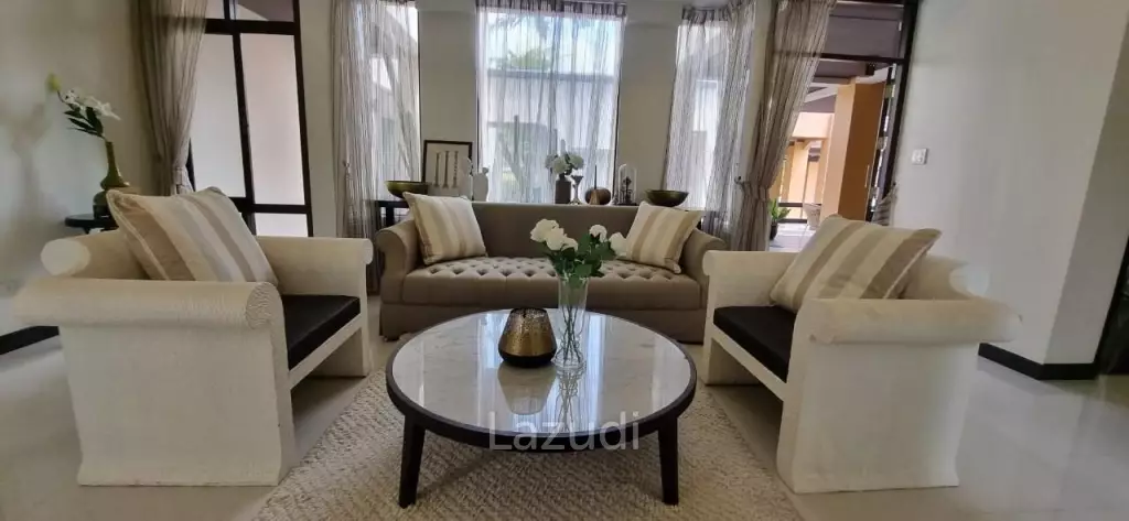 5 Bed 810 SQ.M East Pattaya Style Bali House