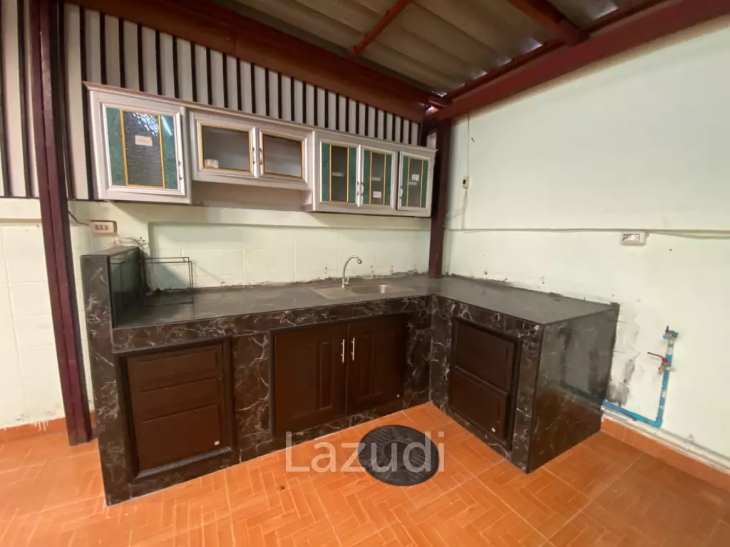 Double Commercial Unit for Sale in Pattaya