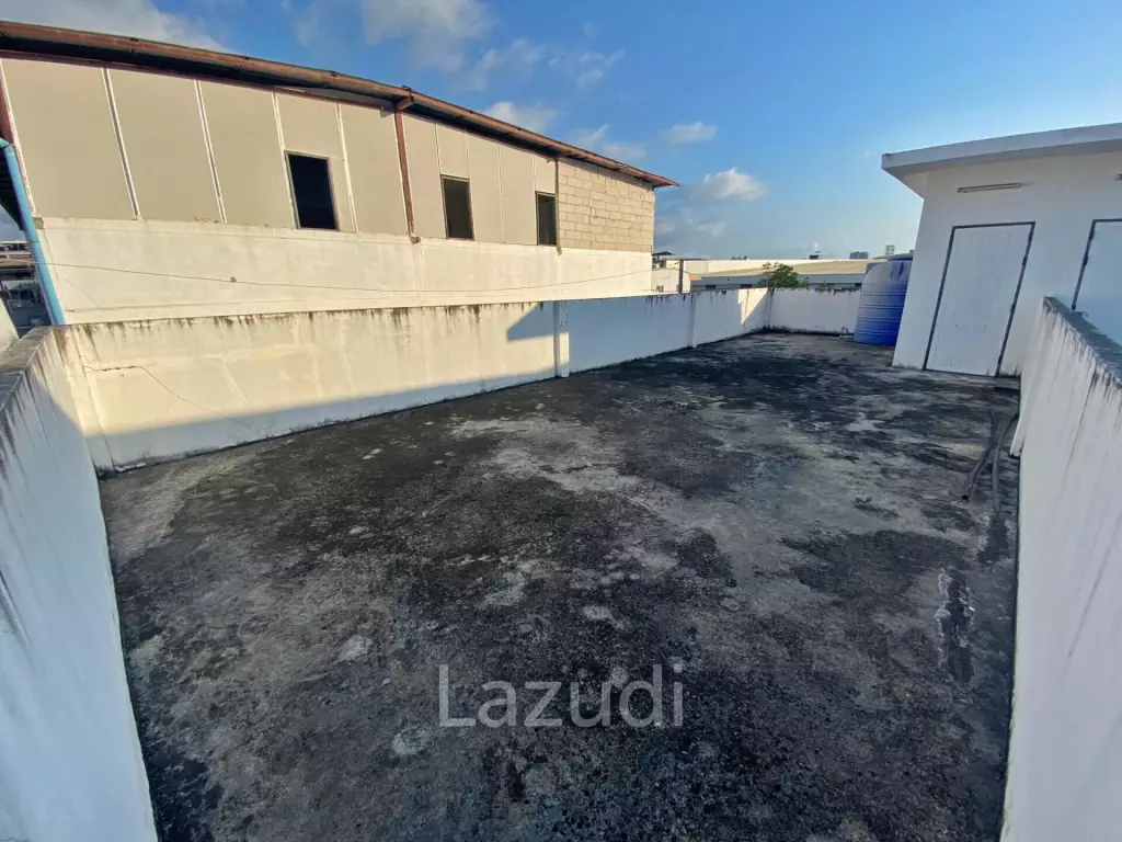 Double Commercial Unit for Sale in Pattaya