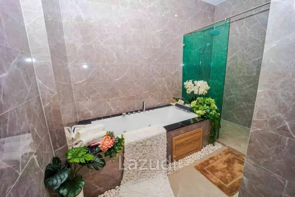 Modern Loft Style House for Sale in Huay Yai
