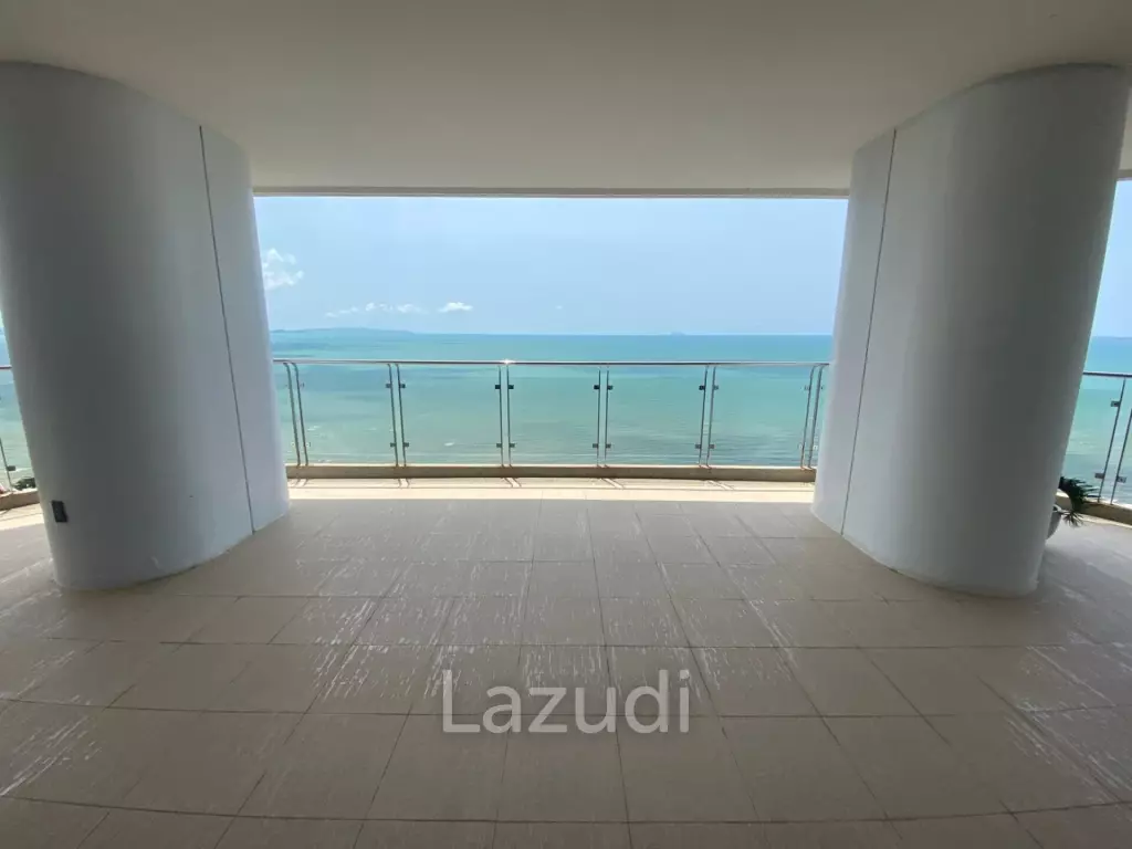 3 Bed 4 Bath 268 SQ.M La Royale Beach