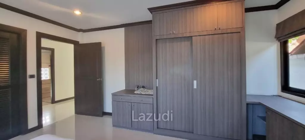 Na Jomtien Private Pool House for Sale