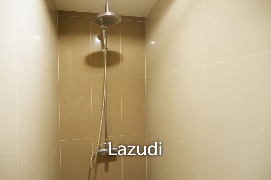 1 Bed 1 Bath 41 SQ.M The Chezz Condo