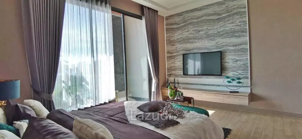 Modern House for Sale in Huay Yai Area