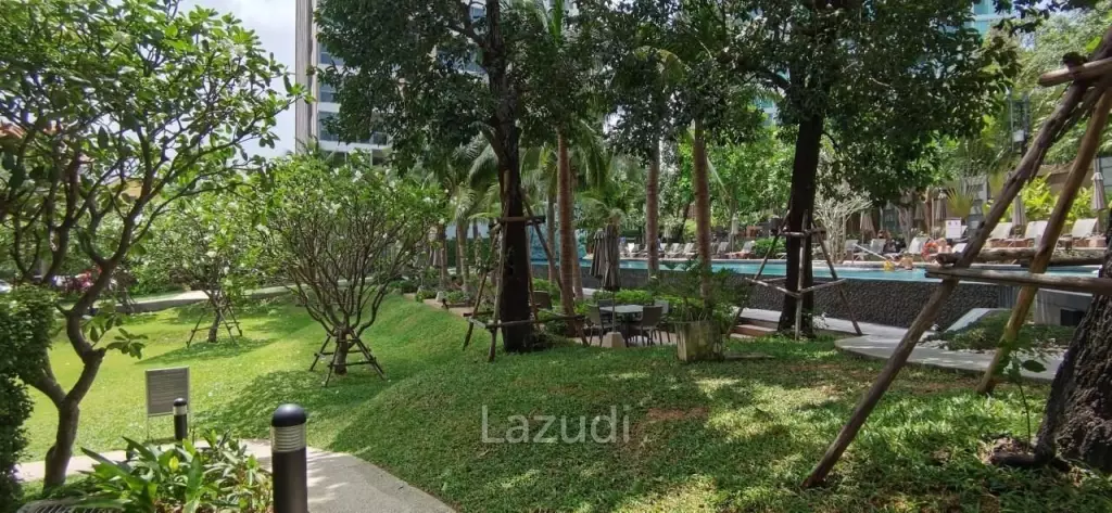 2 Beds 2 Baths 53 SQ.M Unixx Condo