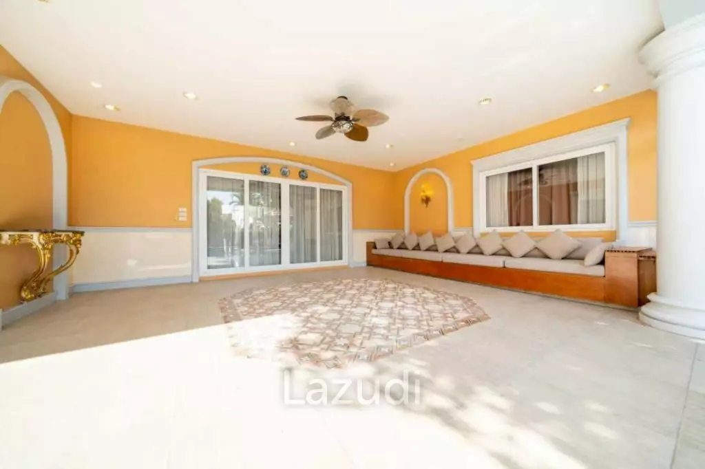 4 Bedroom 4 Bathroom 450 SQ.M. Siam Royal View