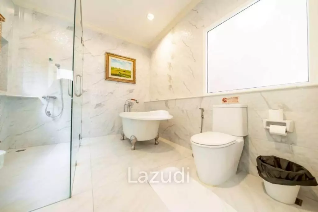 4 Bedroom 4 Bathroom 450 SQ.M. Siam Royal View