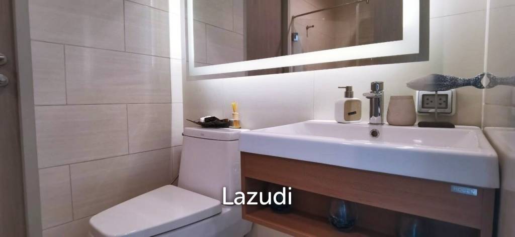 Beachfront Condo for Sale in Aeras Jomtien