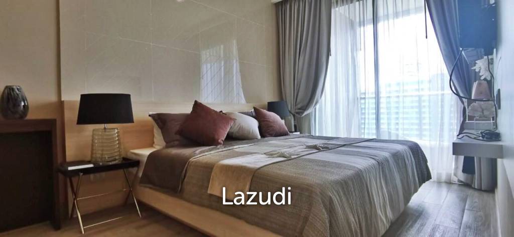 Beachfront Condo for Sale in Aeras Jomtien