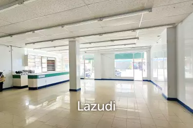 Commercial Building for Rent in Soi Kopai,