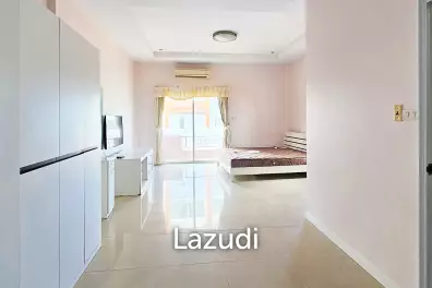 Commercial Building for Rent in Soi Kopai,