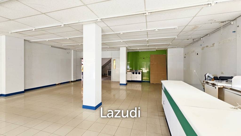 Commercial Building for Rent in Soi Kopai,