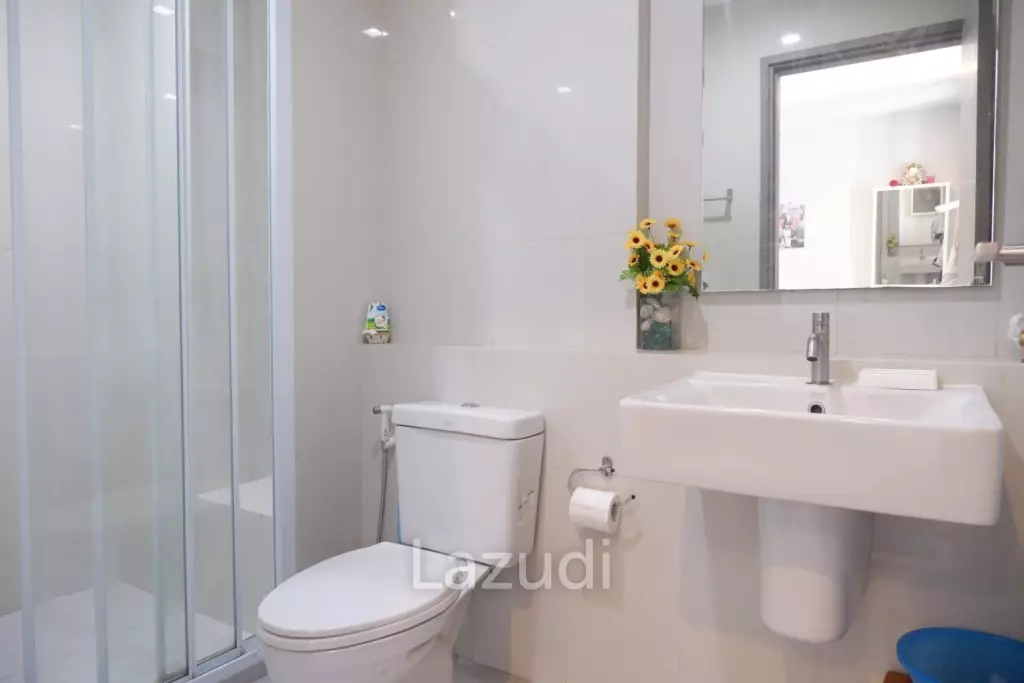 1 Bedroom 1 Bathroom 35 SQ.M. The Base Central Pattaya