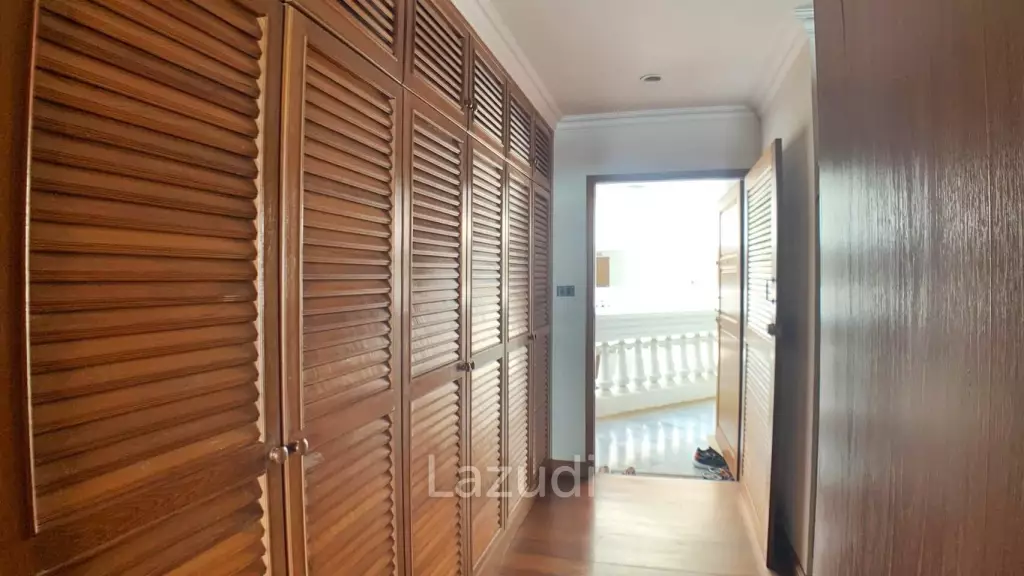 High Floor Park Beach Condo for Sale