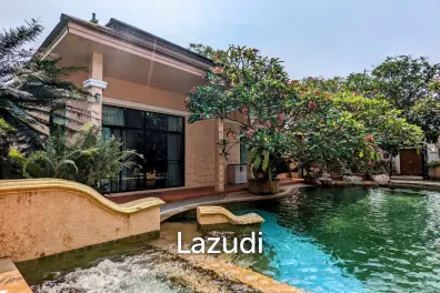 Beautiful Bali Style Pool Villa House for Sale