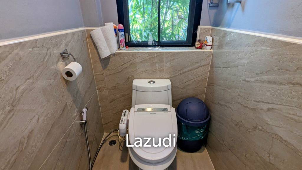 Beautiful Bali Style Pool Villa House for Sale