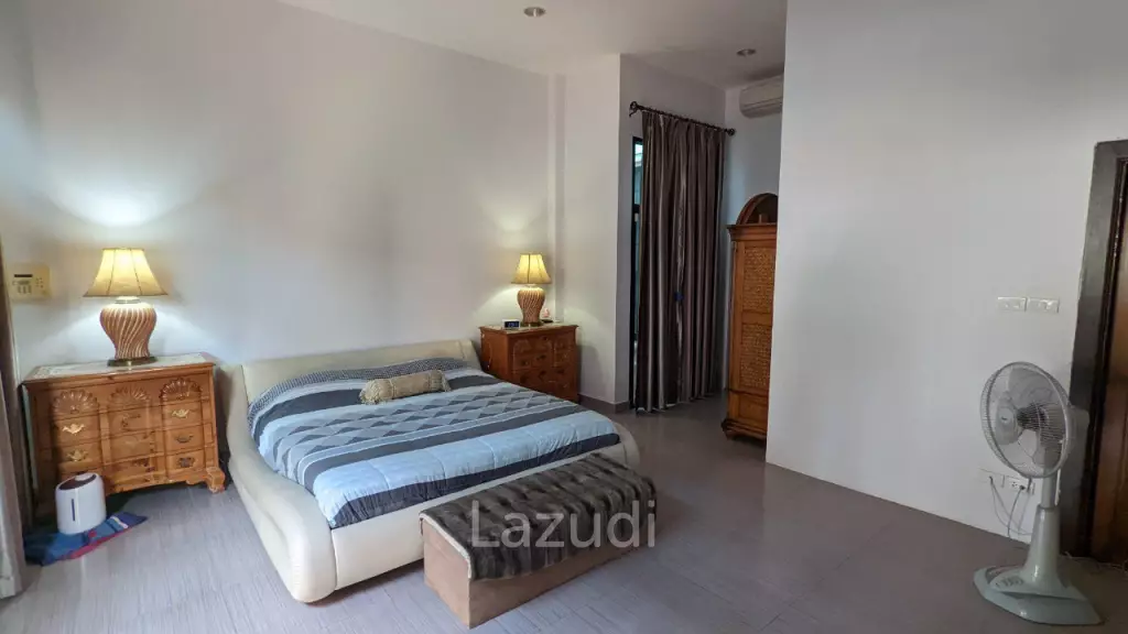 Beautiful Bali Style Pool Villa House for Sale