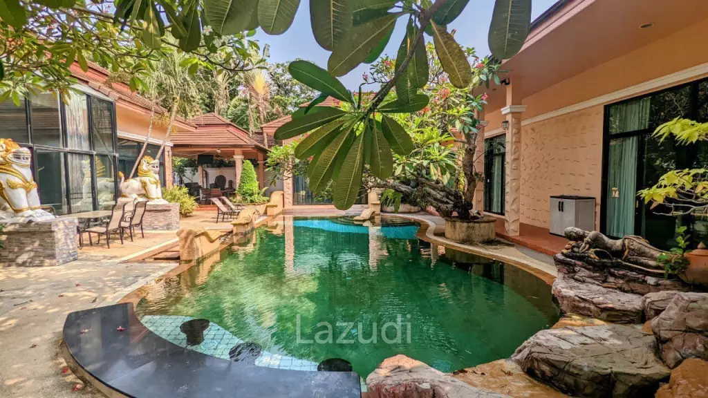 Beautiful Bali Style Pool Villa House for Sale