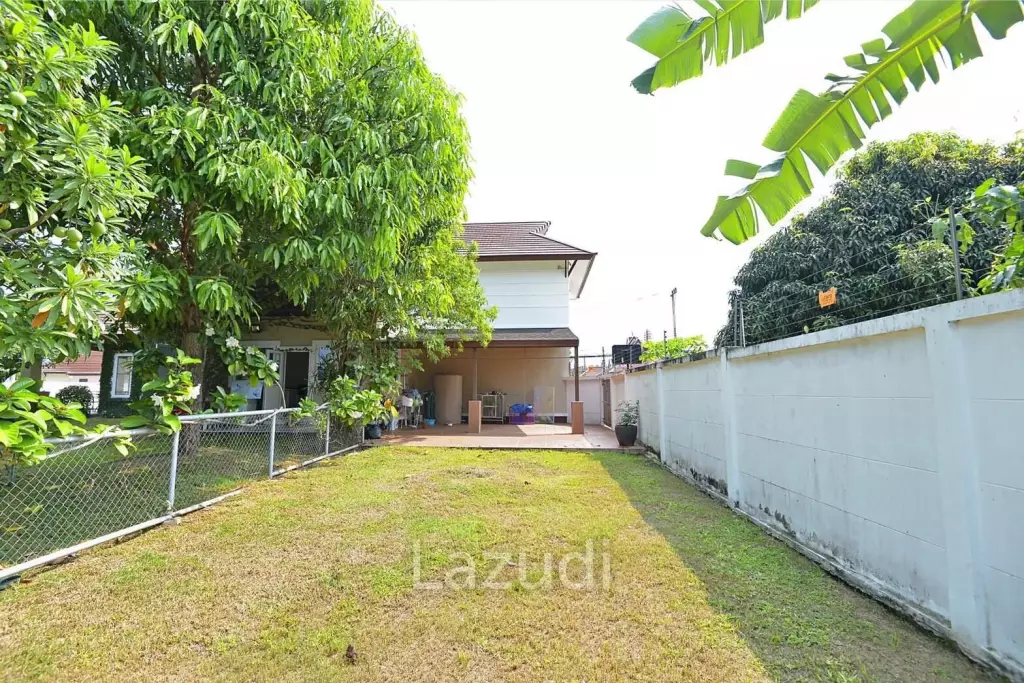 House With Private Swimming Pool for Rent