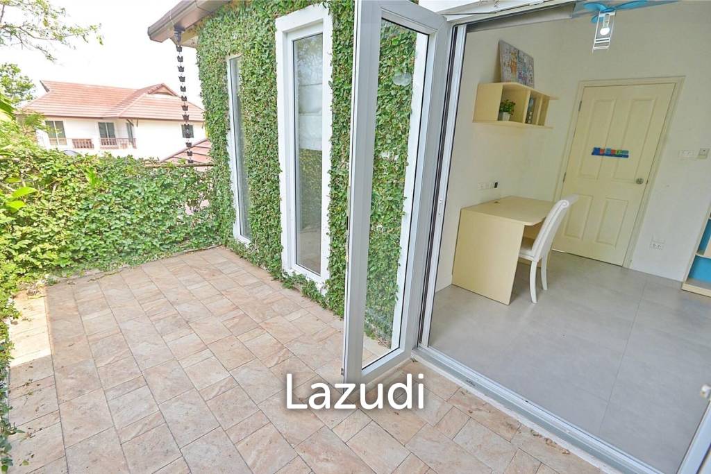 House With Private Swimming Pool for Rent