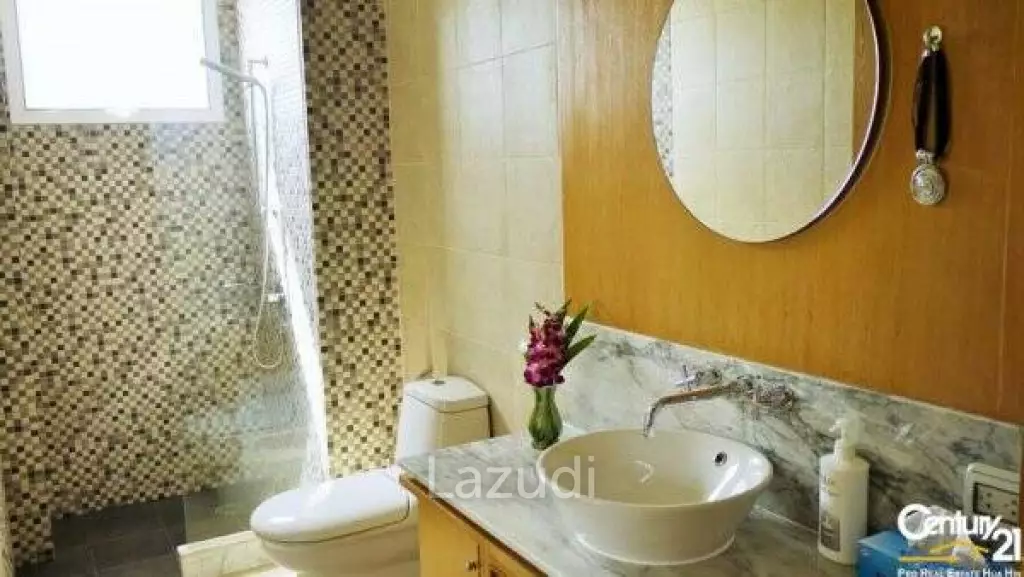 LUXURY 2 BED CONDOMINIUM FOR SALE