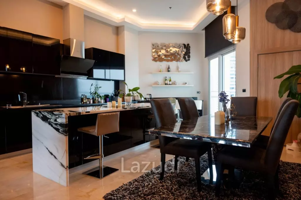 Executive Penthouse for Sale in The Palm