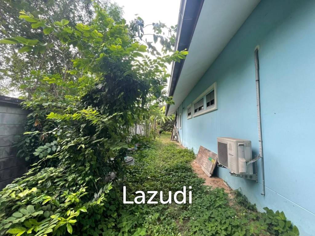 Land with House in Nong Mai Kaen for Sale