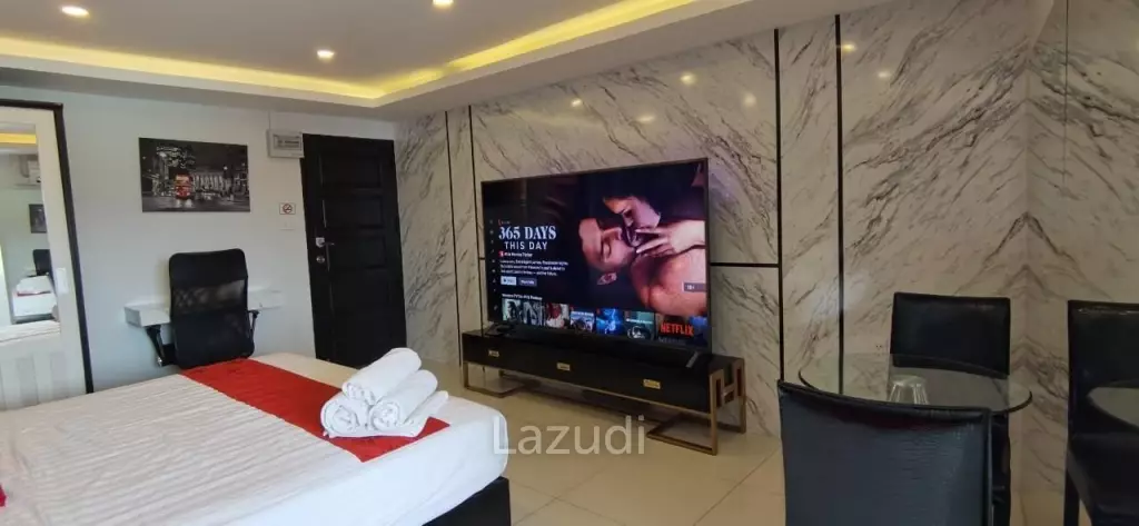Pattaya Beach Studio Condo for Sale 