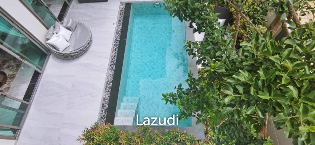 Private Pool Villa in Mabprachan for Sale