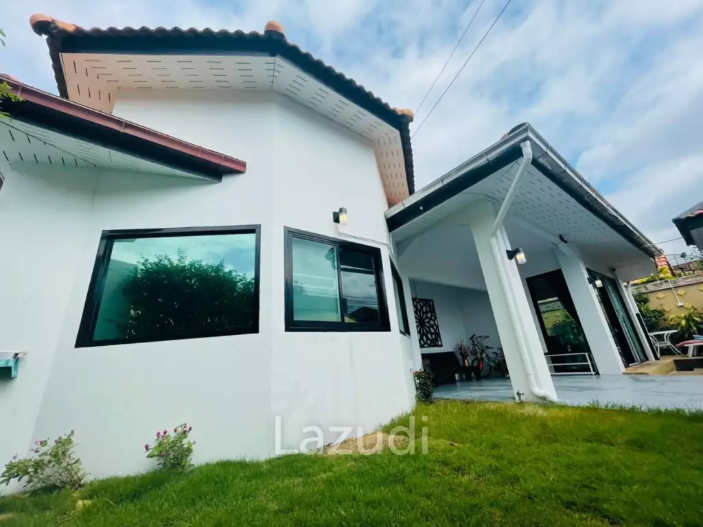 Modern Design Single House Pool Villa for Sale