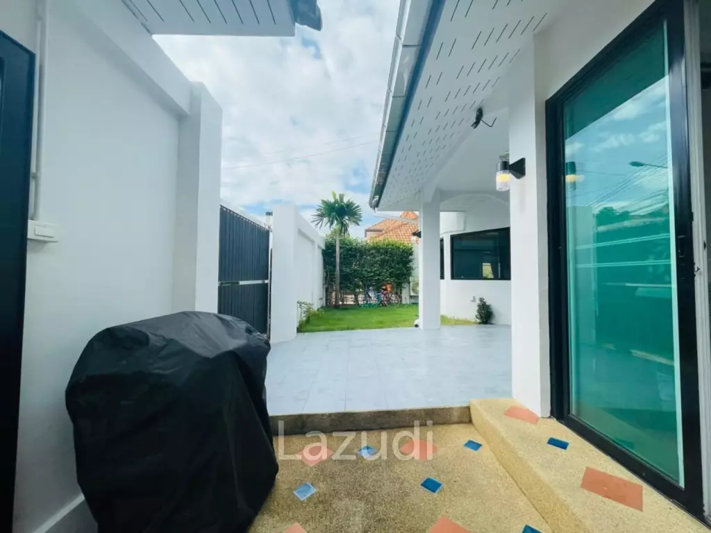 Modern Design Single House Pool Villa for Sale