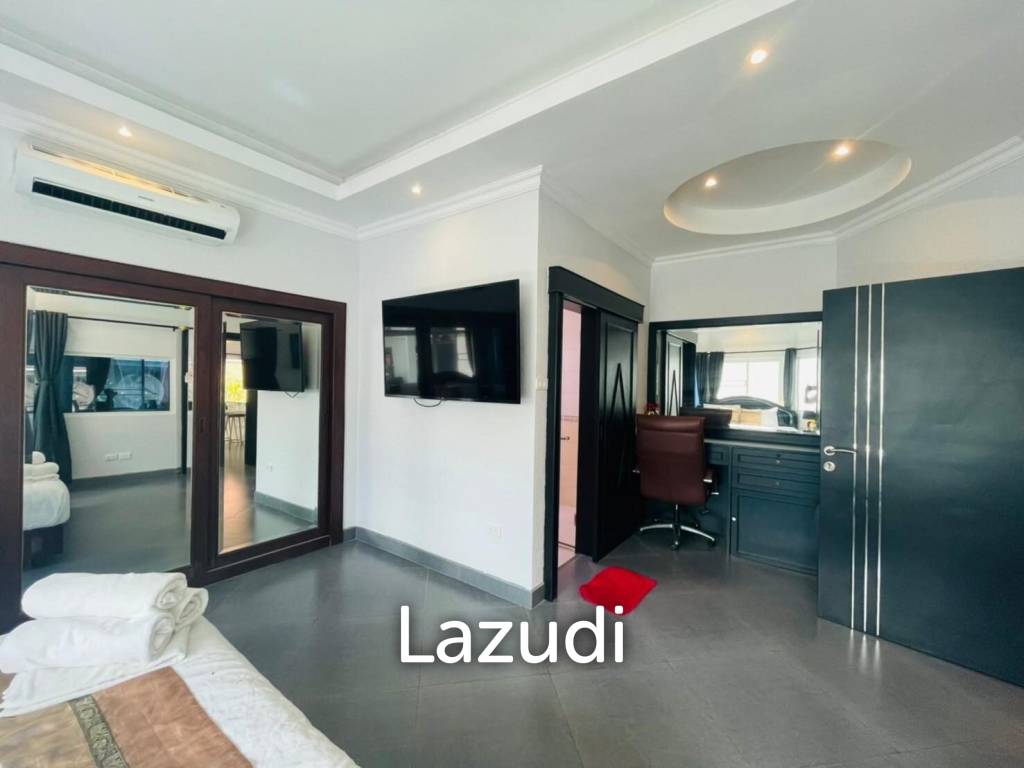 Modern Design Single House Pool Villa for Sale