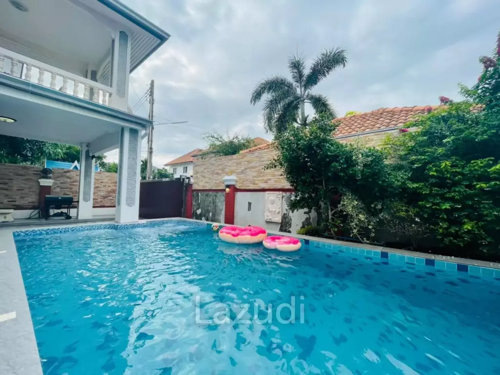 5 Bed Pattaya Pool Villa  for Sale