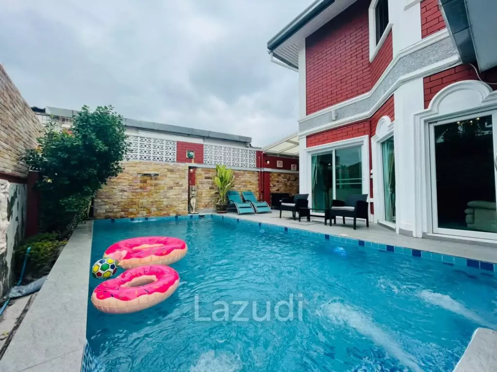 5 Bed Pattaya Pool Villa  for Sale