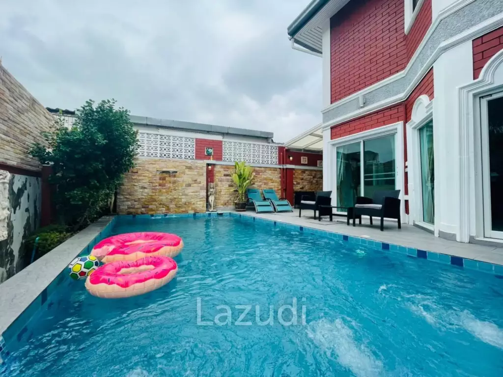 5 Bed Pattaya Pool Villa  for Sale