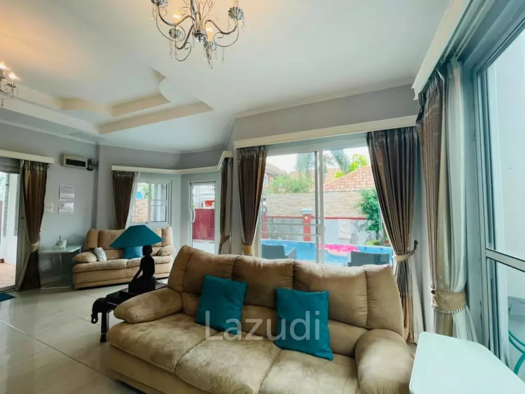 5 Bed Pattaya Pool Villa  for Sale