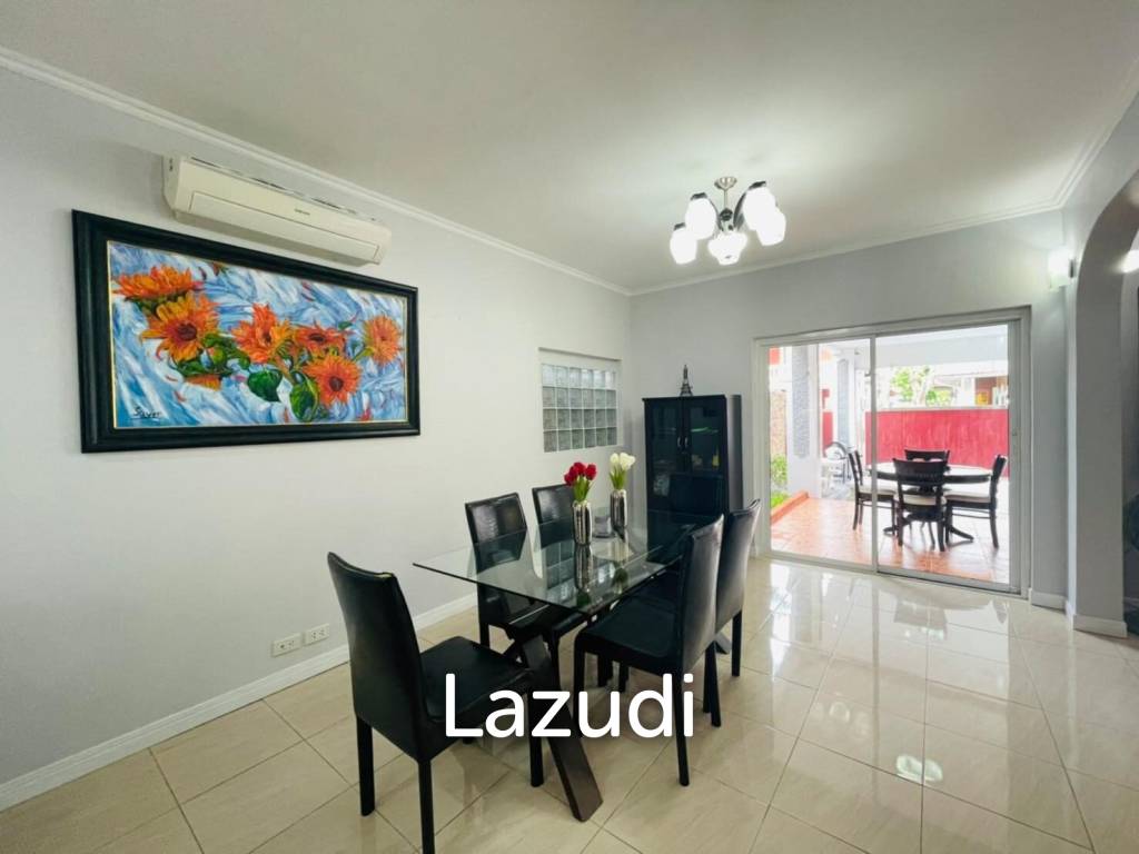 5 Bed Pattaya Pool Villa  for Sale