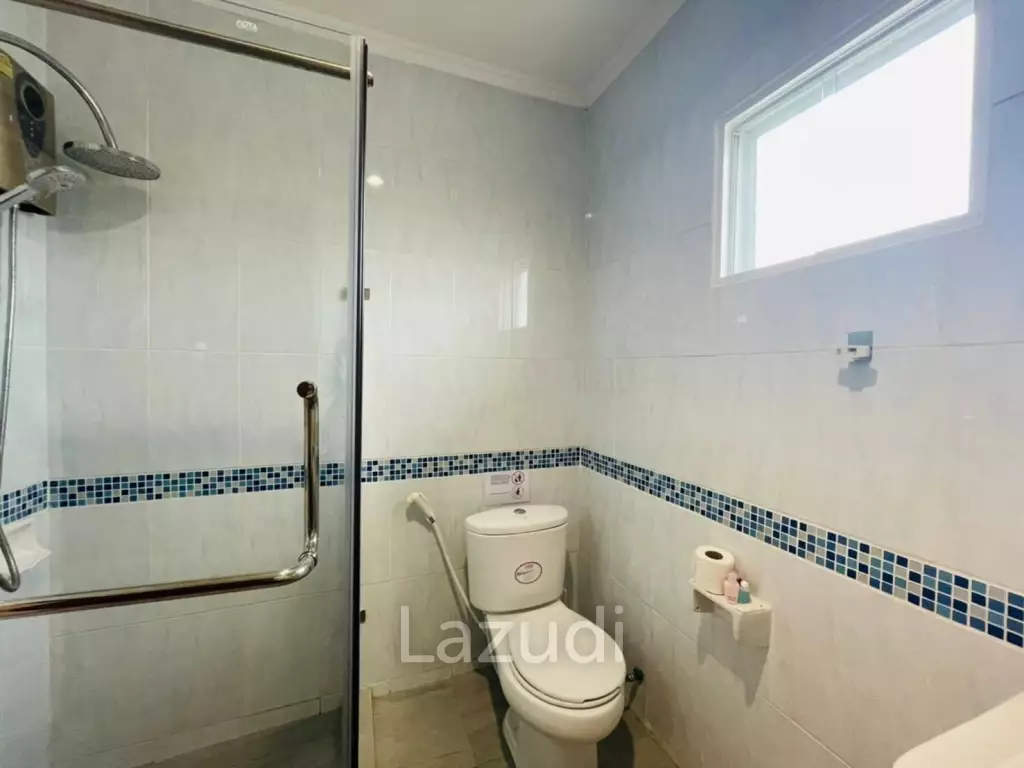5 Bed Pattaya Pool Villa  for Sale