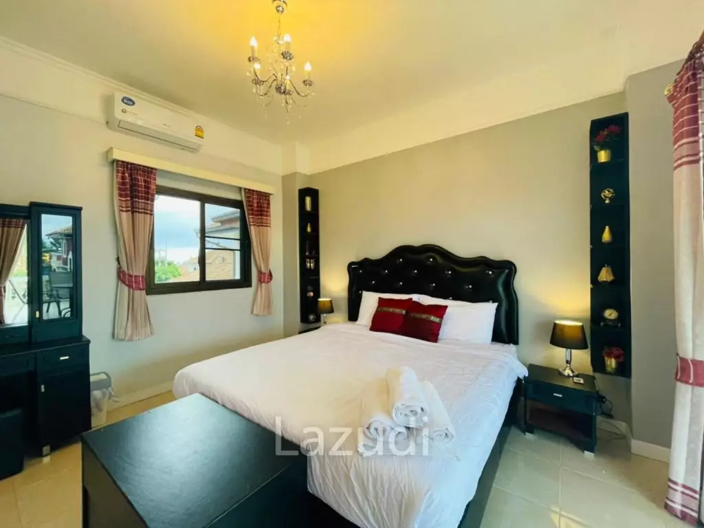 5 Bed Pattaya Pool Villa  for Sale