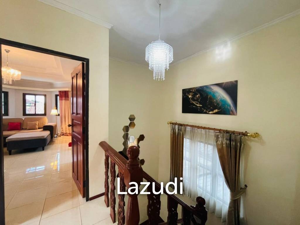 5 Bed Pattaya Pool Villa  for Sale