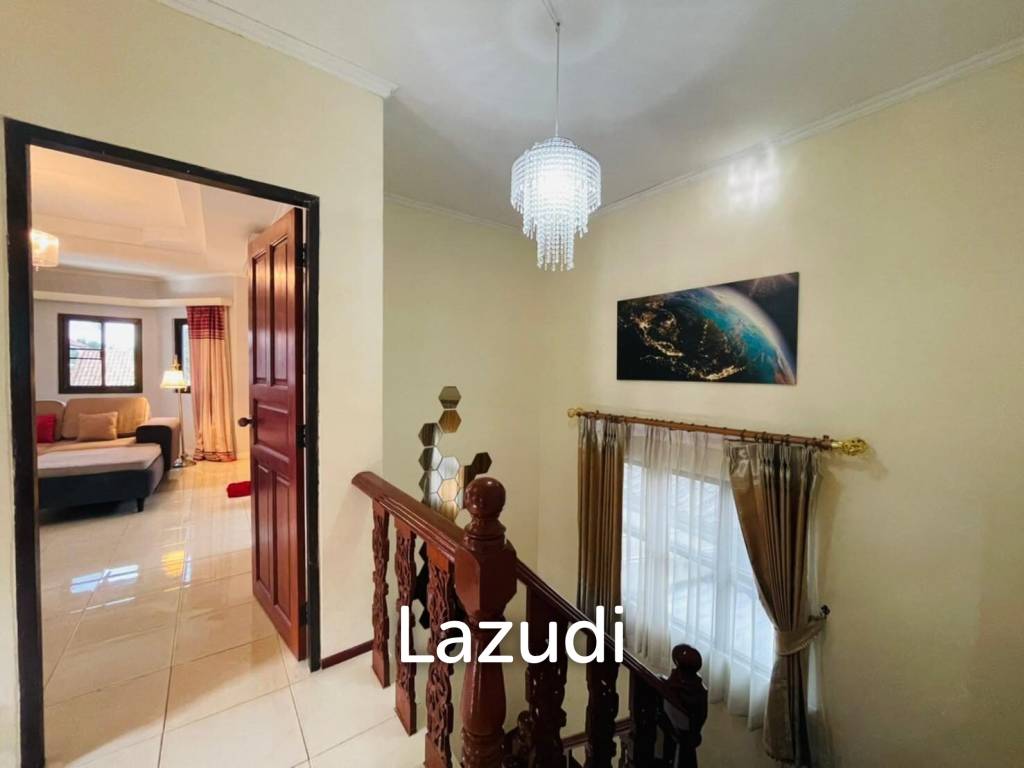 5 Bed Pattaya Pool Villa  for Sale
