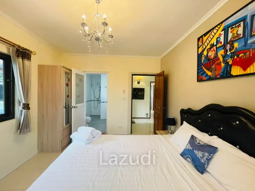 5 Bed Pattaya Pool Villa  for Sale