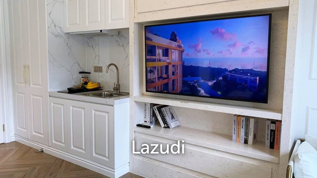 Albar Peninsula Luxury Condo for Sale Pattaya