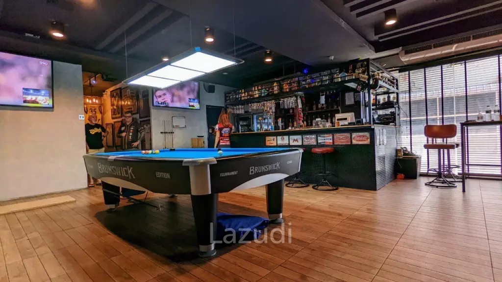 Sports Bar in Central Pattaya for Sale
