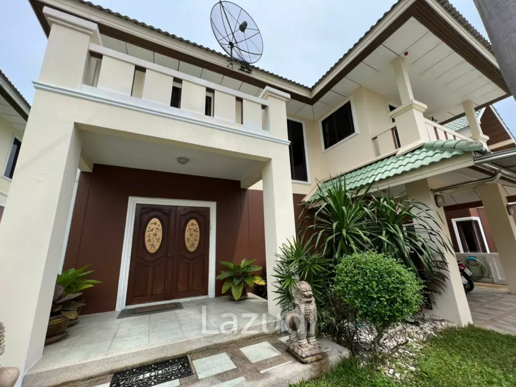 3 Bed 120 SQ.M 2 Storey House in East Pattaya