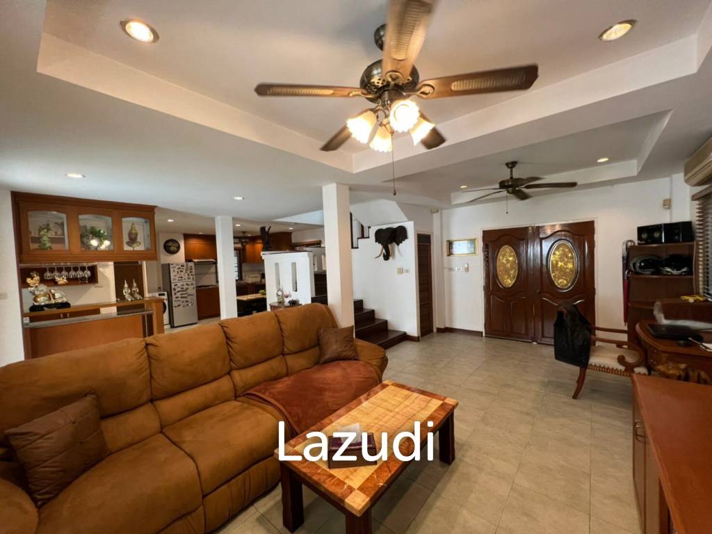 3 Bed 120 SQ.M 2 Storey House in East Pattaya