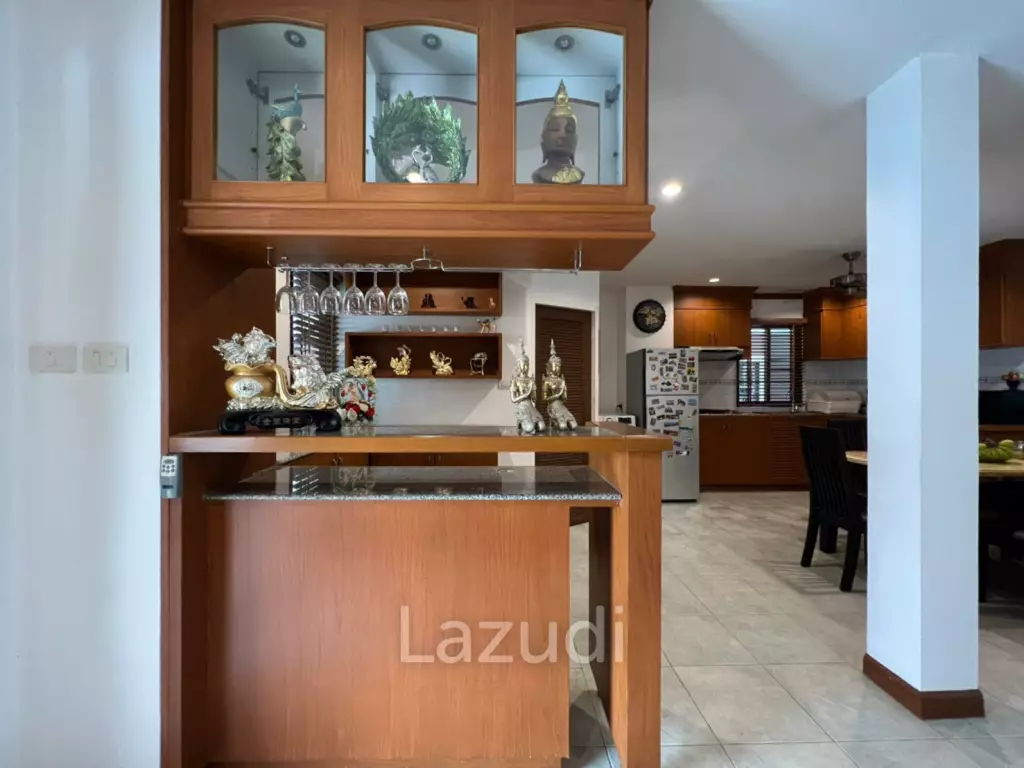 3 Bed 120 SQ.M 2 Storey House in East Pattaya