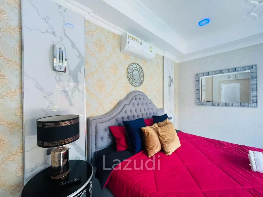 Jomtien Beach Pool Villa for Sale in Pattaya